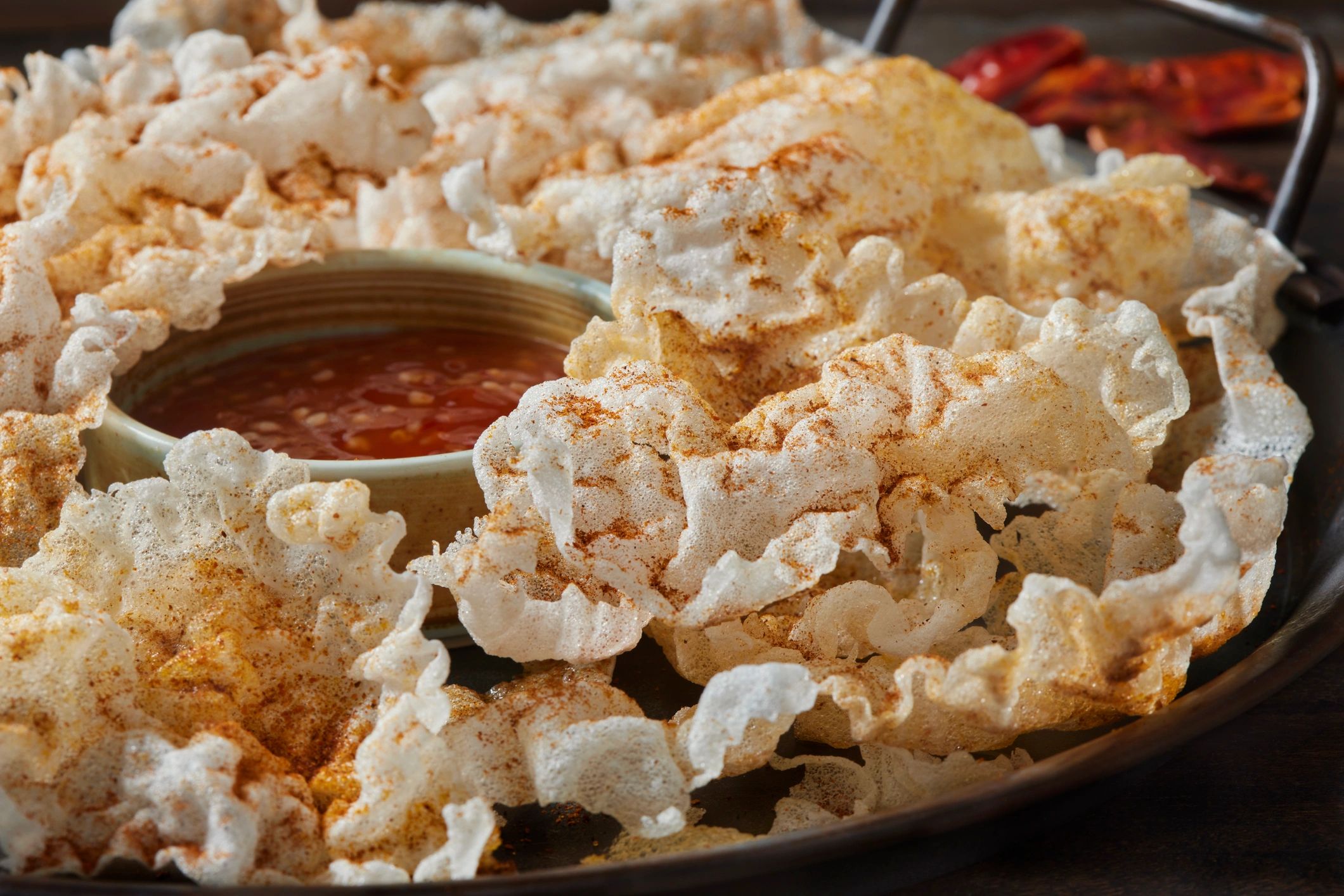Crispy appetizer with dipping sauce